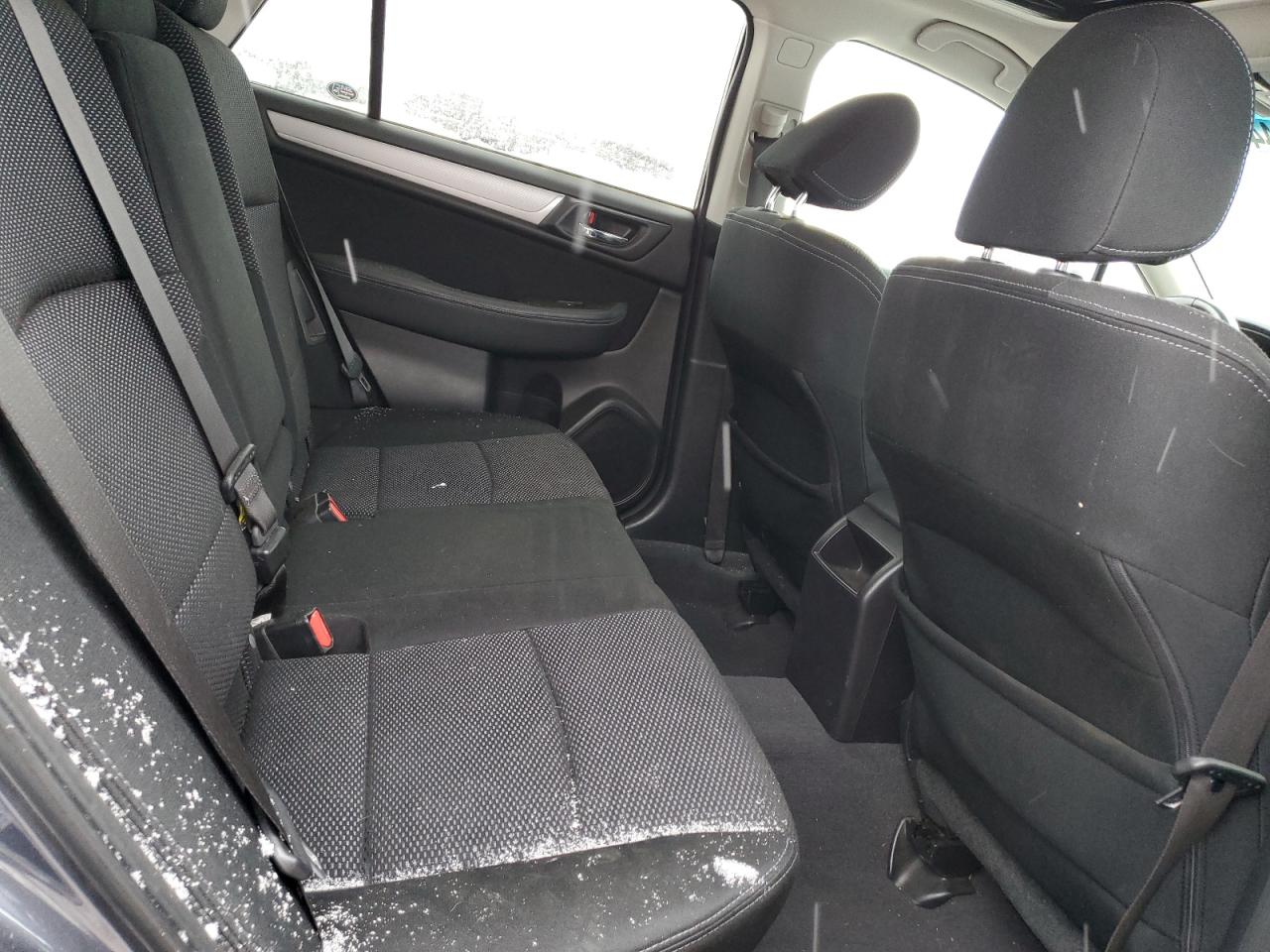 2017 Subaru Outback - Image 10