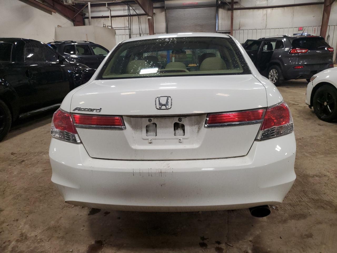 2011 Honda Accord - Image 6