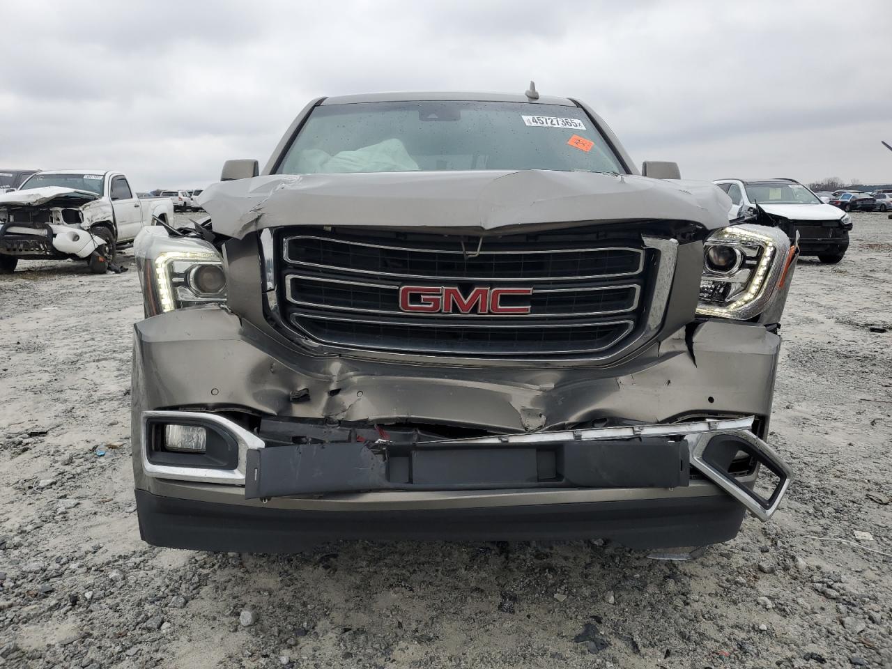 2019 GMC Yukon - Image 5