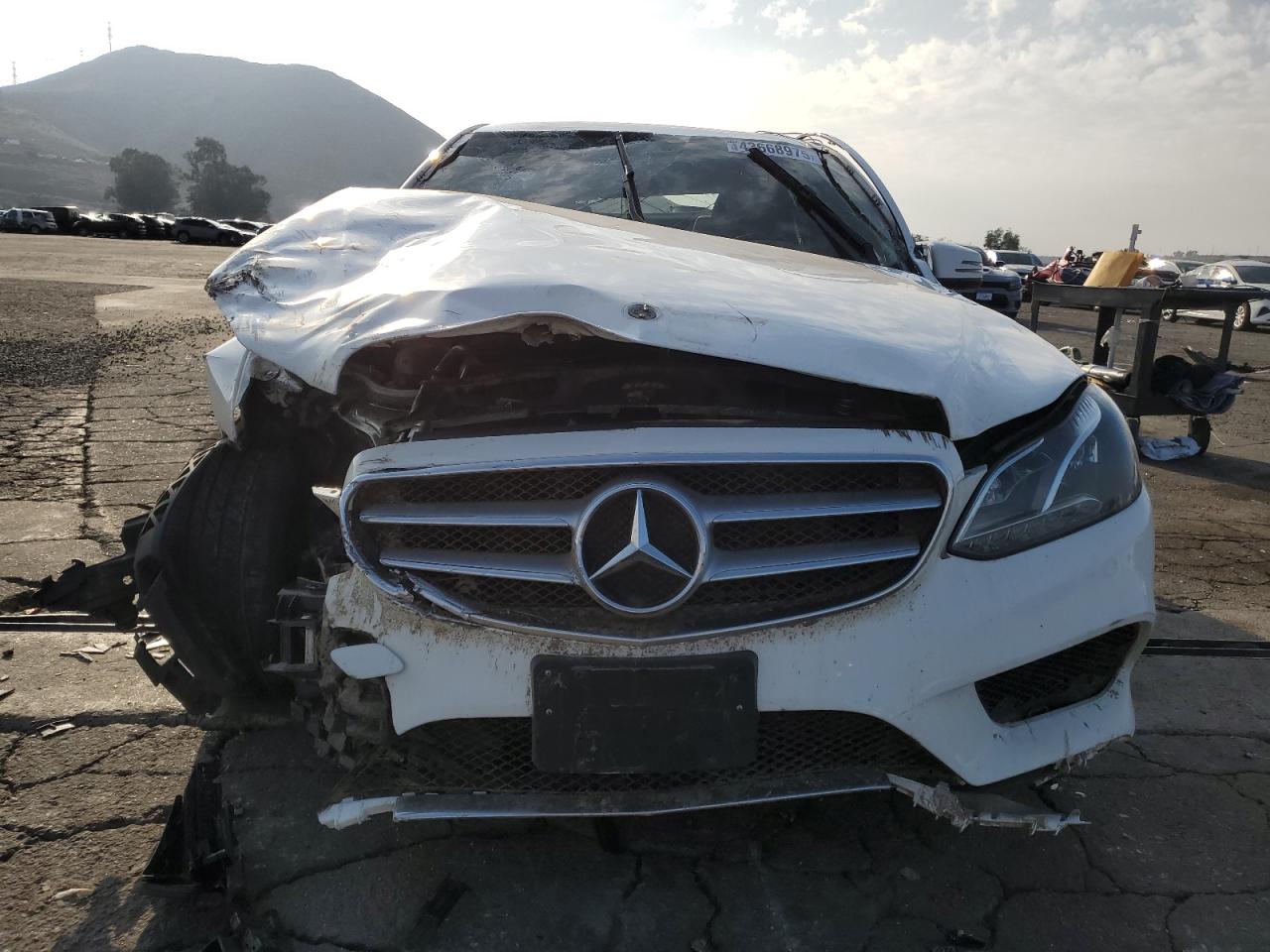 2016 Mercedes-Benz E-klasse - Image 5
