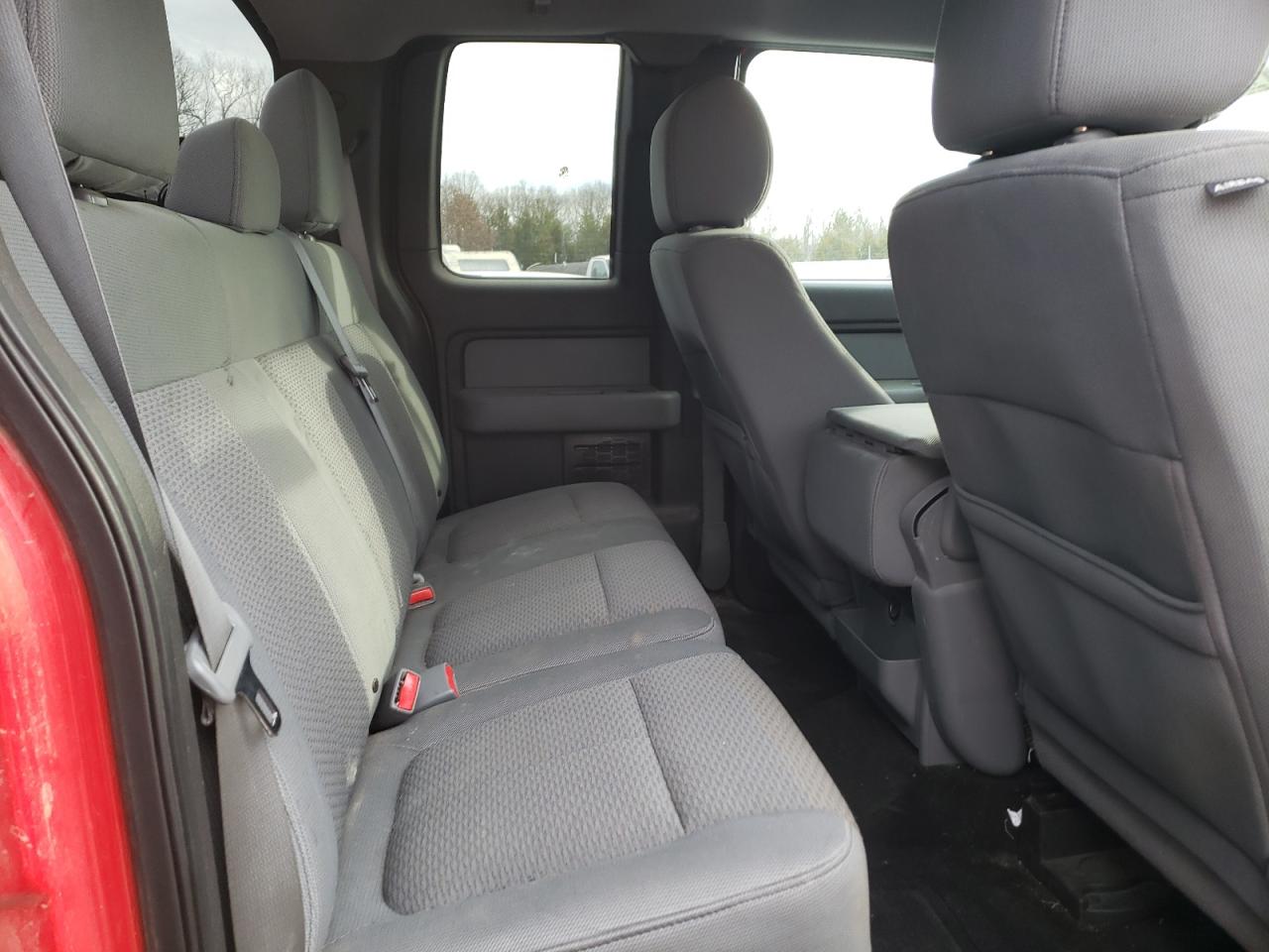 2013 Ford F-150 - Image 10