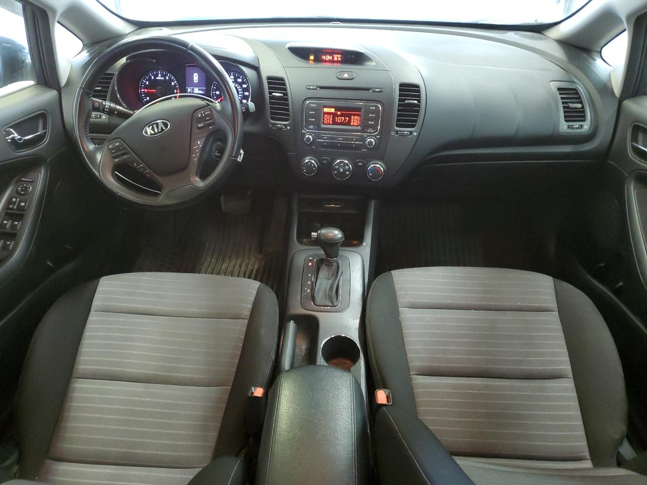 2015 Kia Forte - Image 8