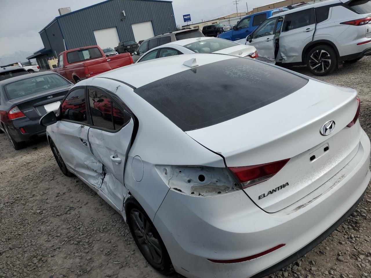 2018 Hyundai Elantra - Image 2