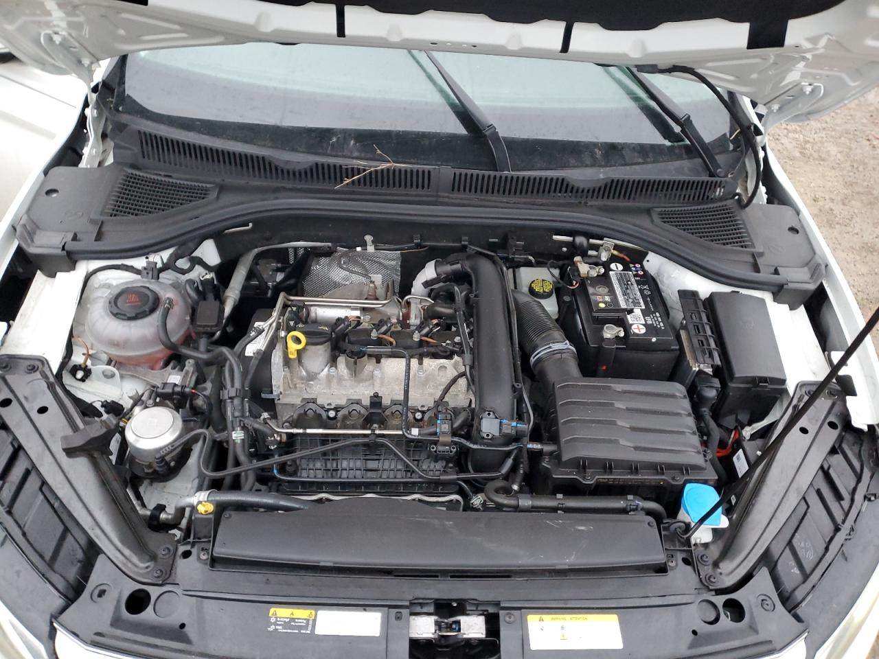 2021 Volkswagen Jetta - Image 12