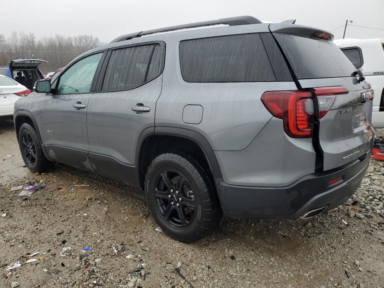 2021 GMC Acadia - Image 2