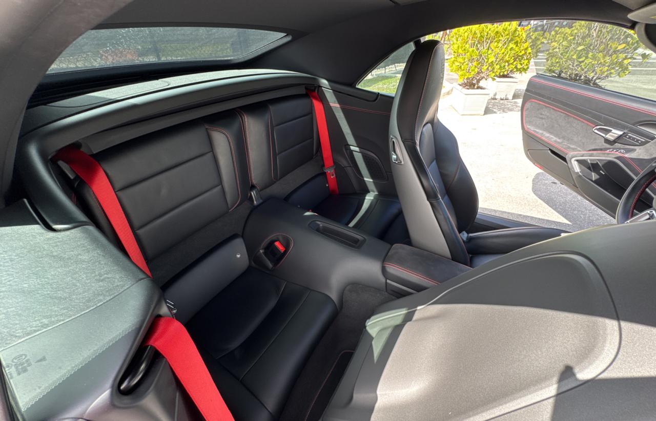 2017 Porsche 911 - Image 6