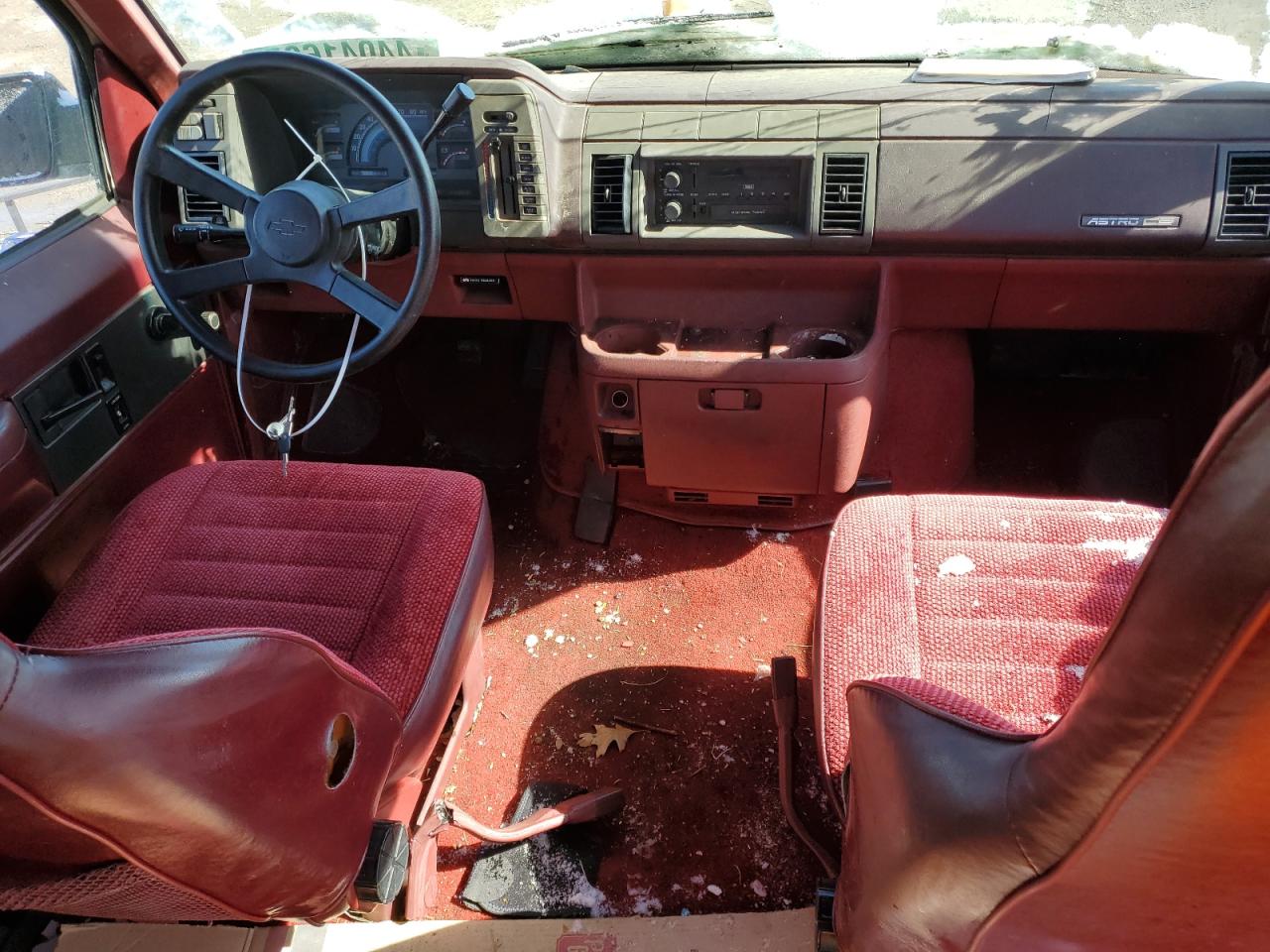 1991 Chevrolet Astro - Image 8