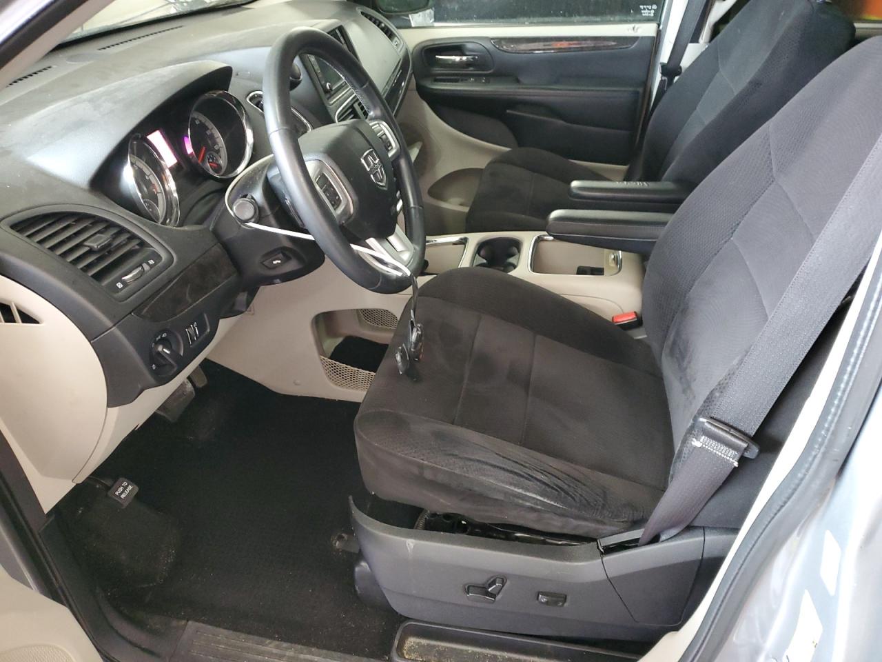 2013 Dodge Caravan - Image 7