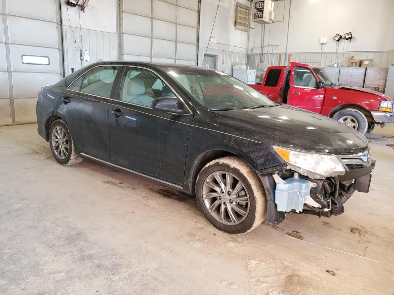 2013 Toyota Camry - Image 4