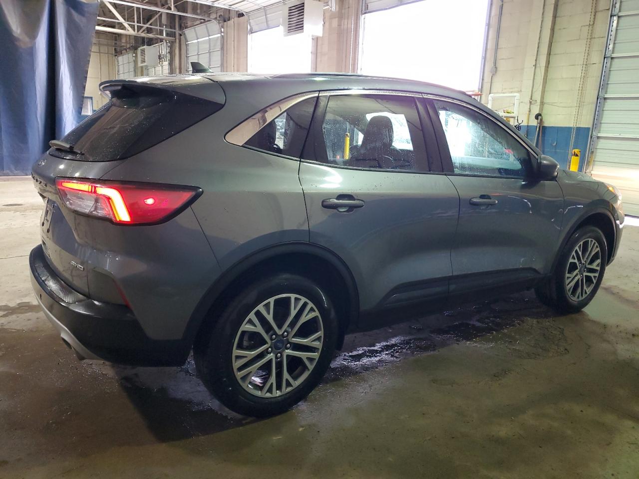 2021 Ford Escape - Image 3