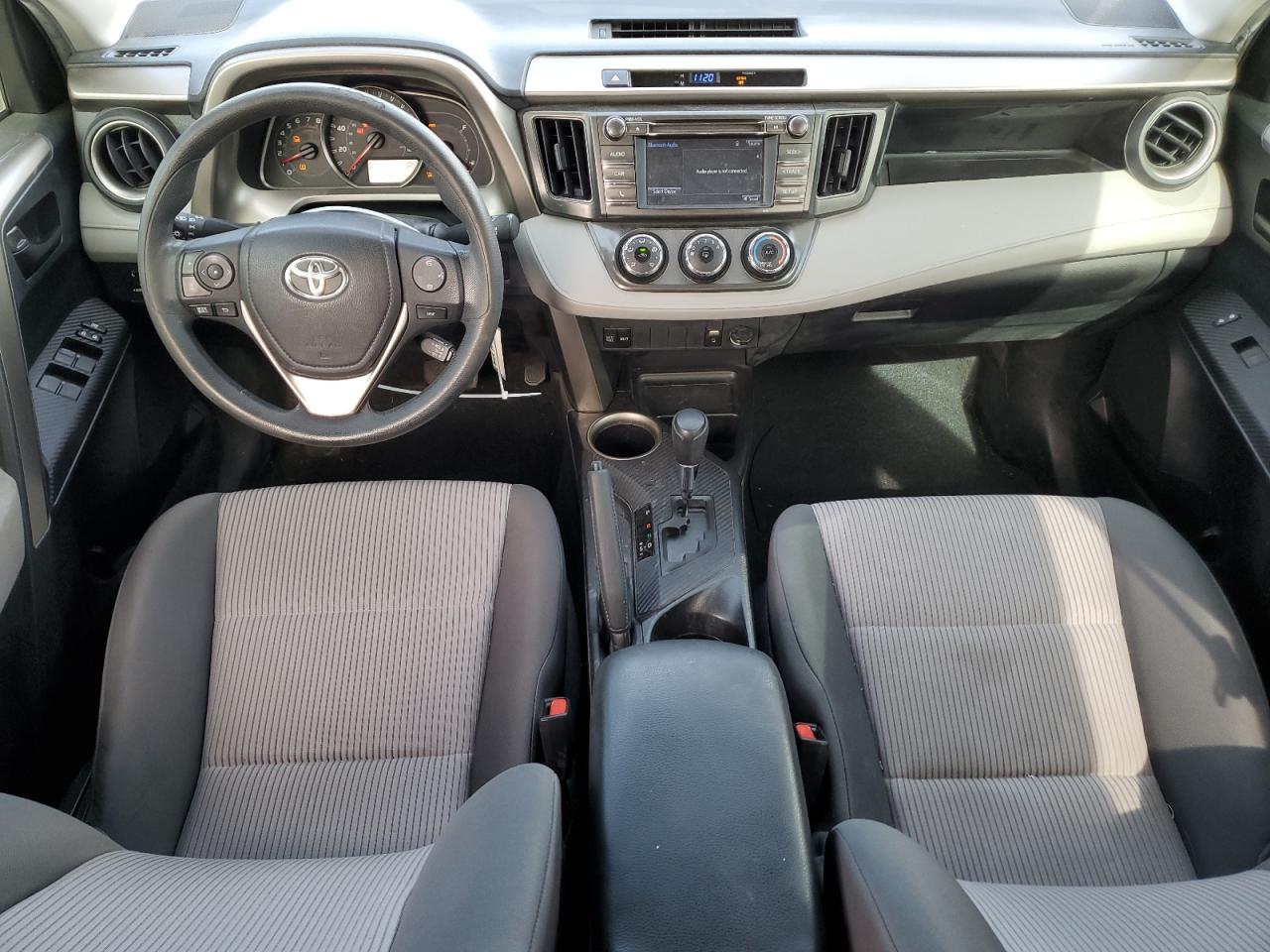 2015 Toyota RAV 4 - Image 8