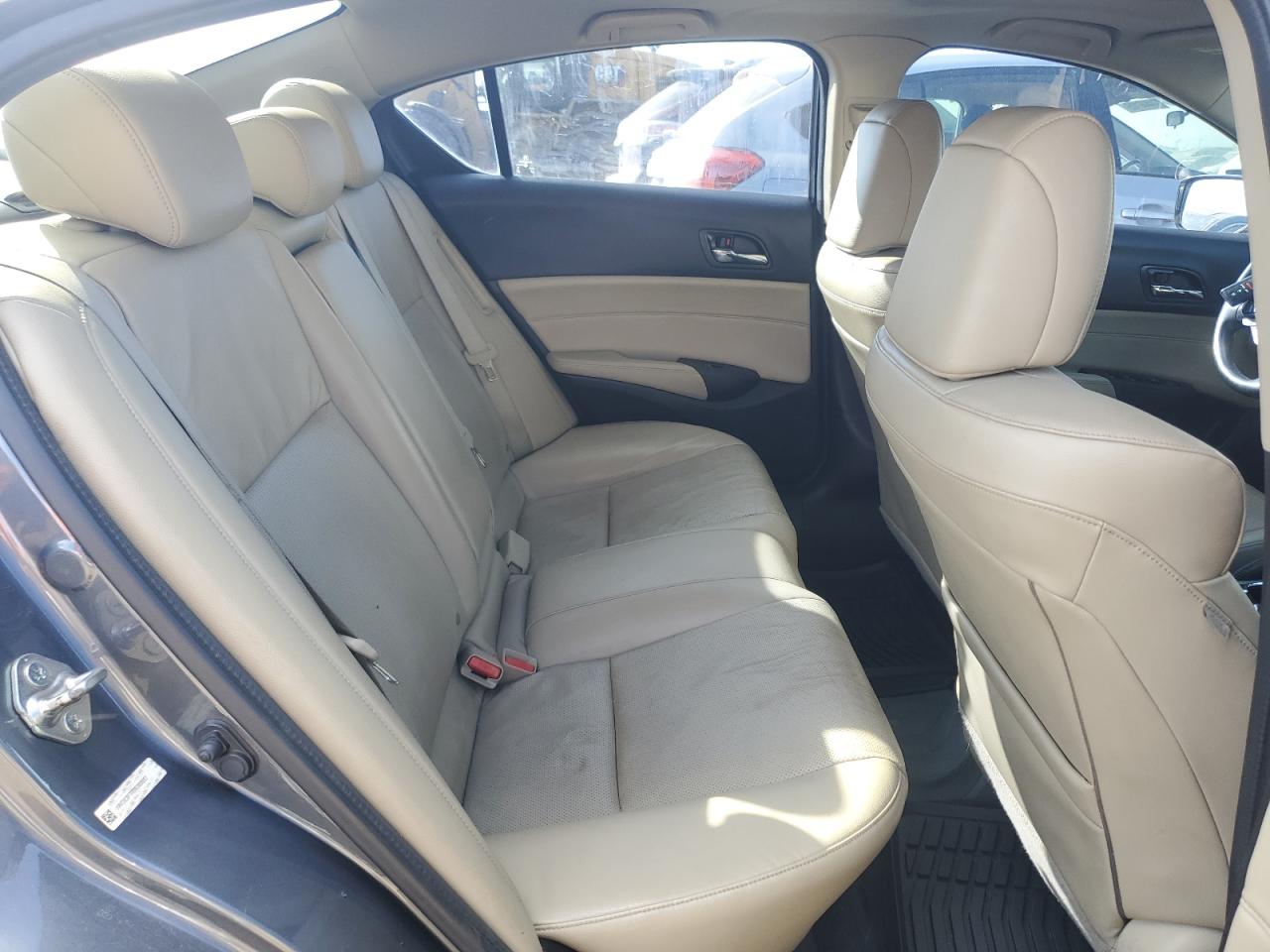 2013 Acura ILX - Image 10