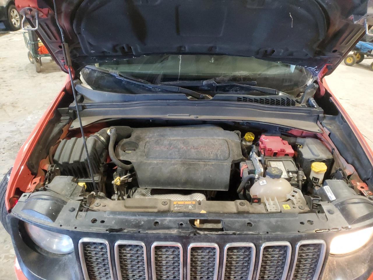 2021 Jeep Renegade - Image 13
