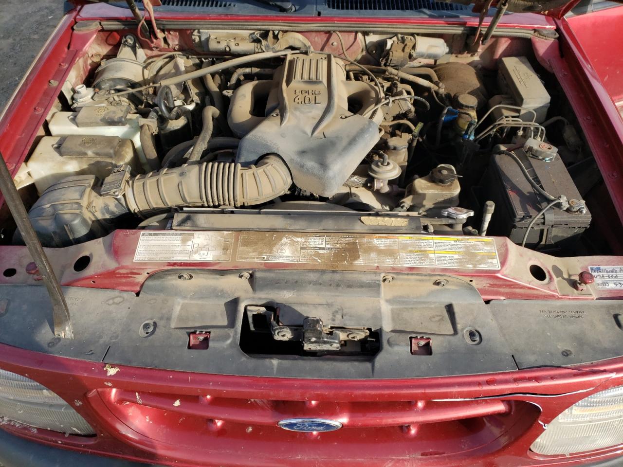 2001 Ford Explorer - Image 12