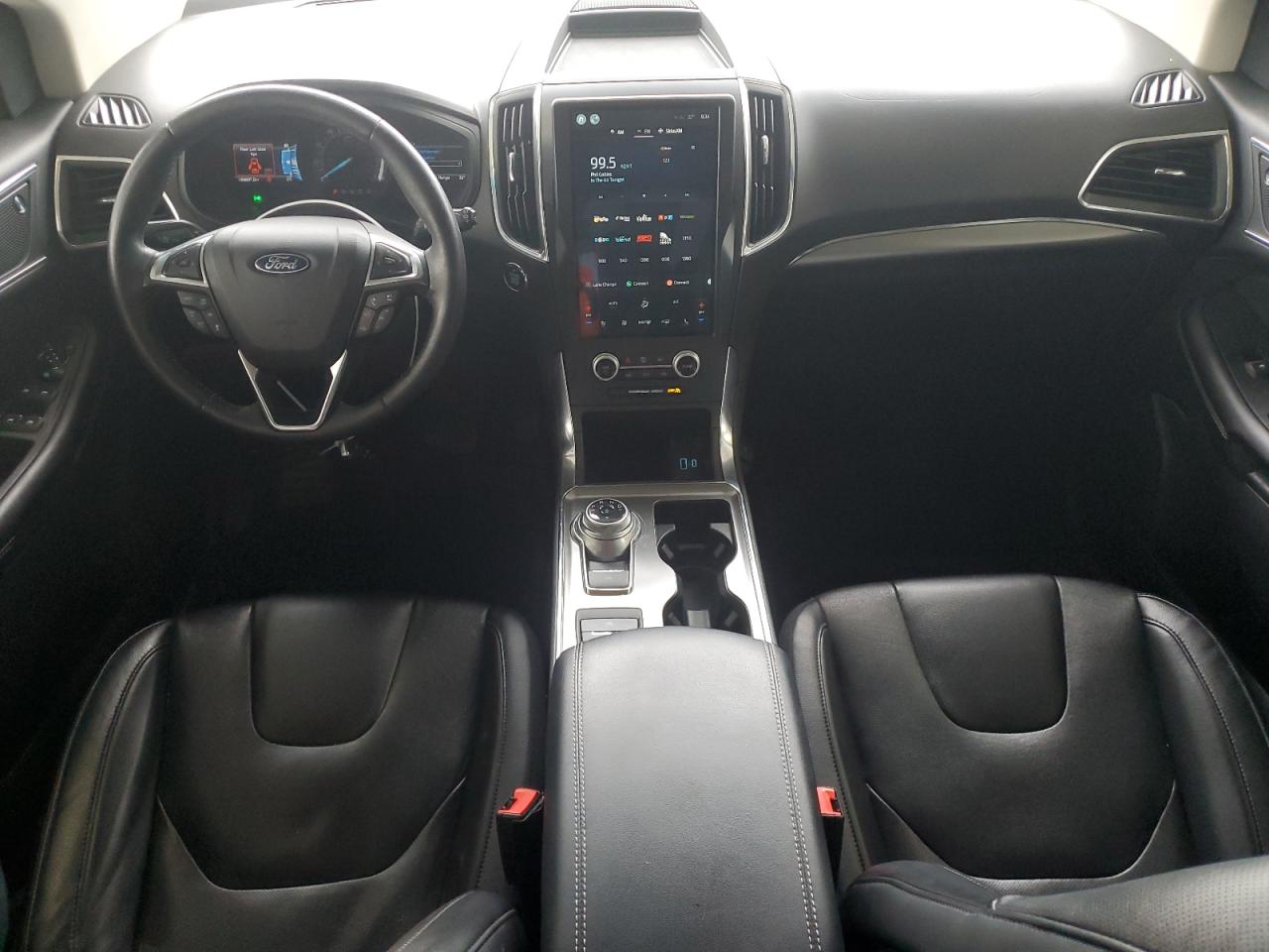 2022 Ford Edge - Image 8