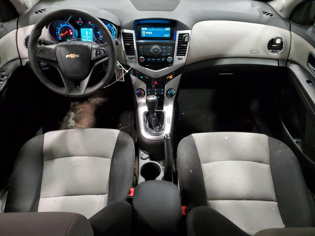 2015 Chevrolet Cruze - Image 8