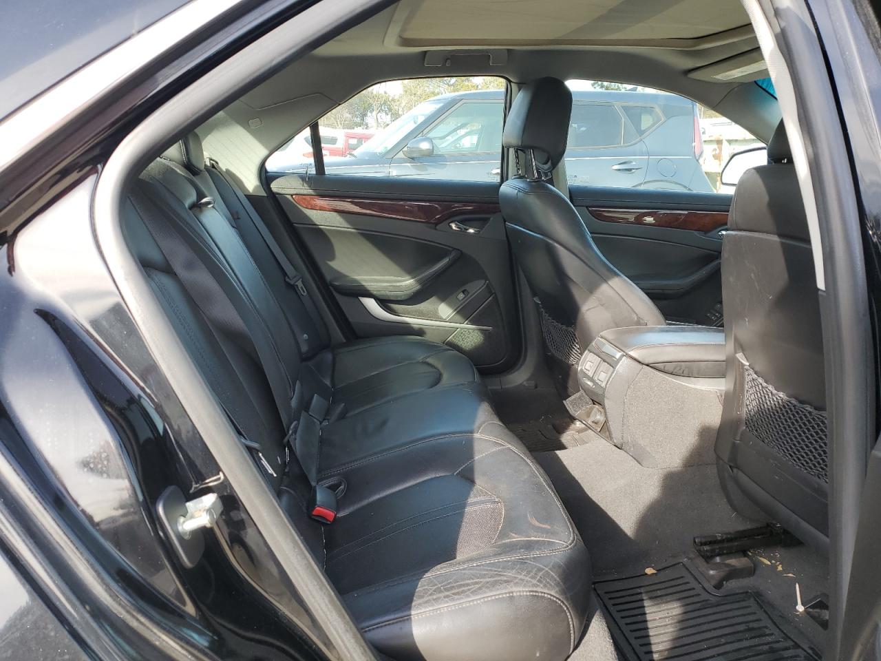 2009 Cadillac CTS - Image 10