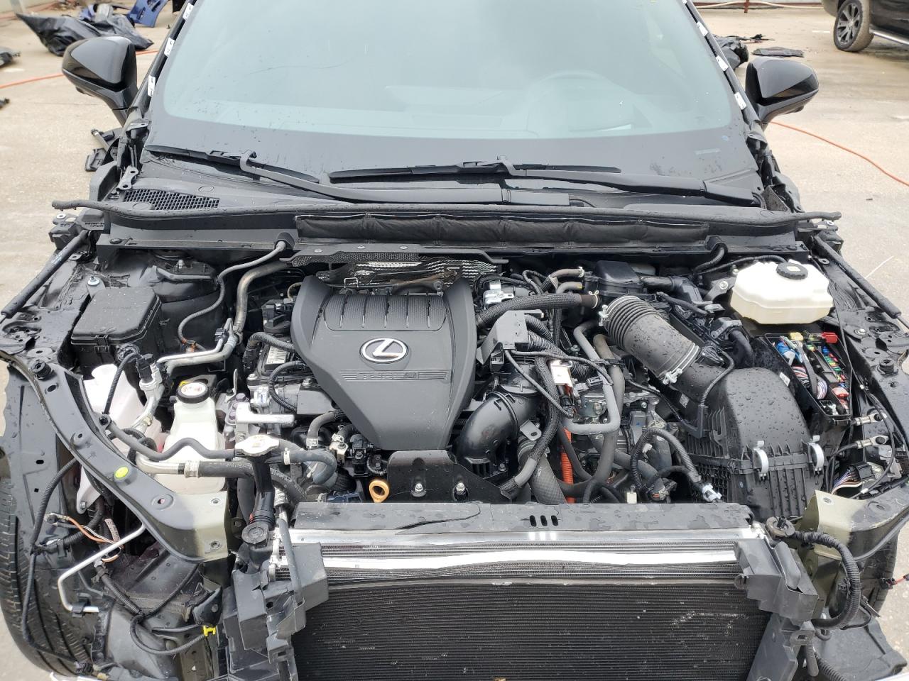 2023 Lexus RX - Image 12