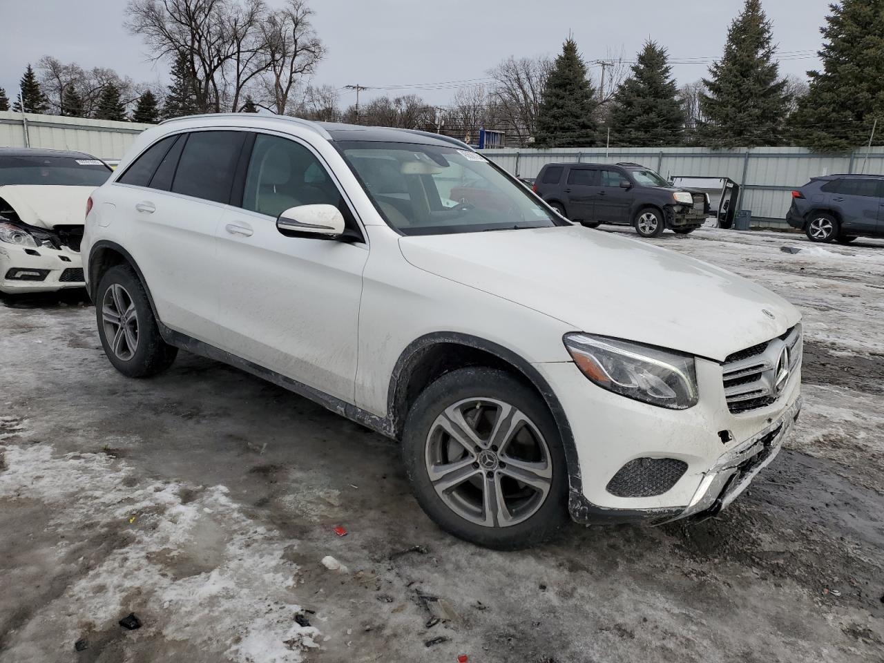 2019 Mercedes-Benz GLC - Image 4