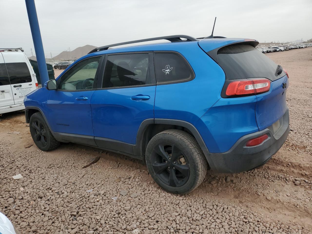 2018 Jeep Grand Cherokee - Image 2