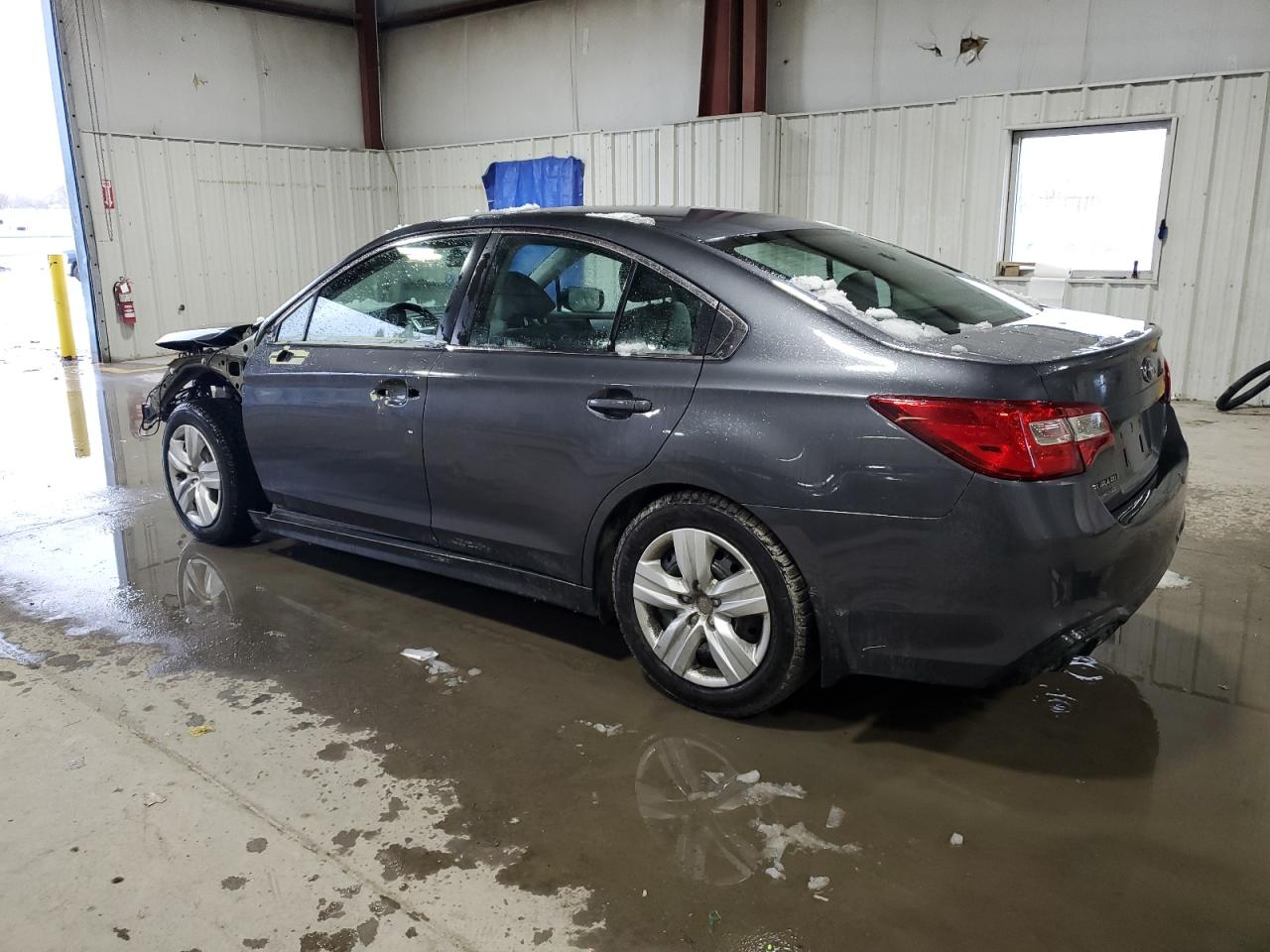 2018 Subaru Legacy - Image 2