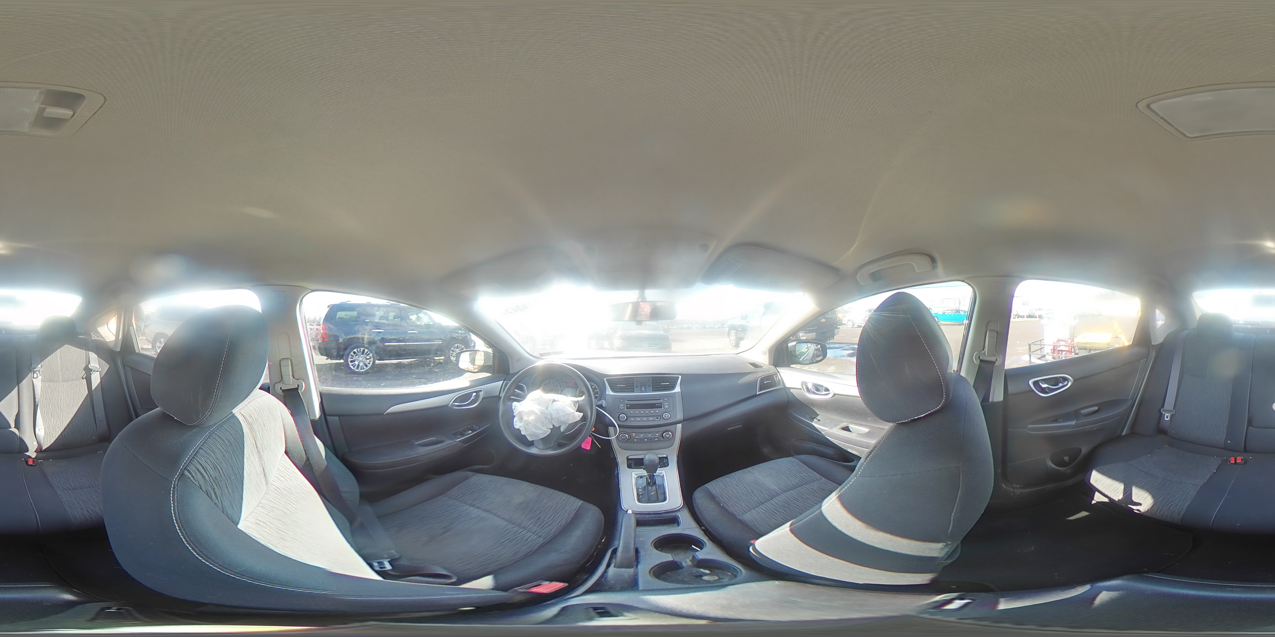 2014 Nissan Sentra - Image 13