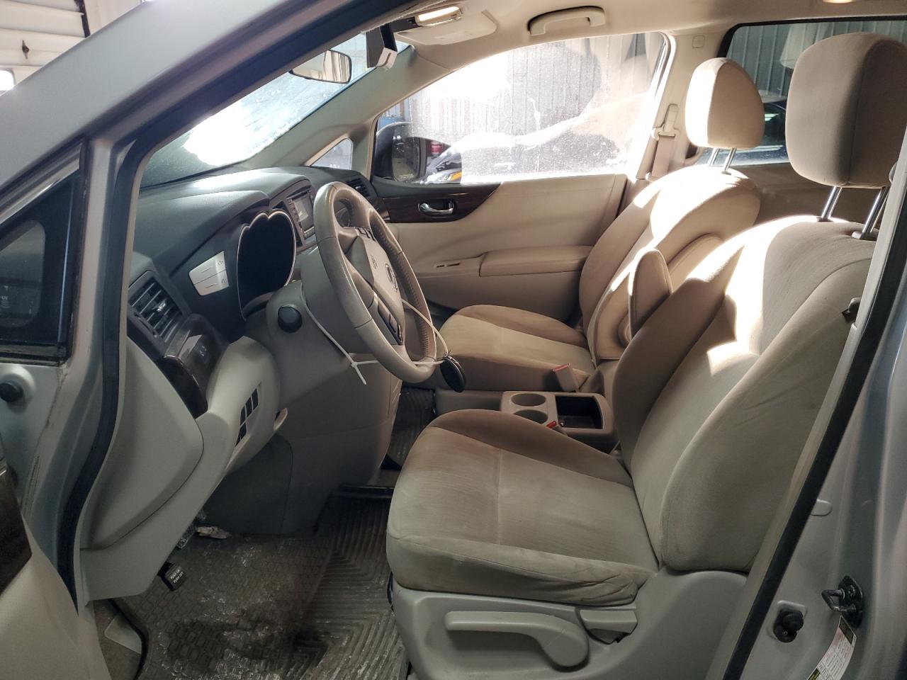 2017 Nissan Quest - Image 7