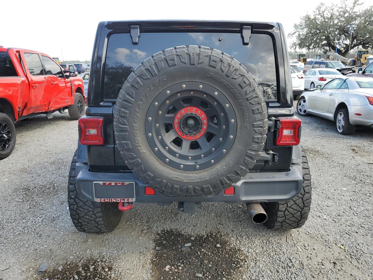2019 Jeep Wrangler - Image 6