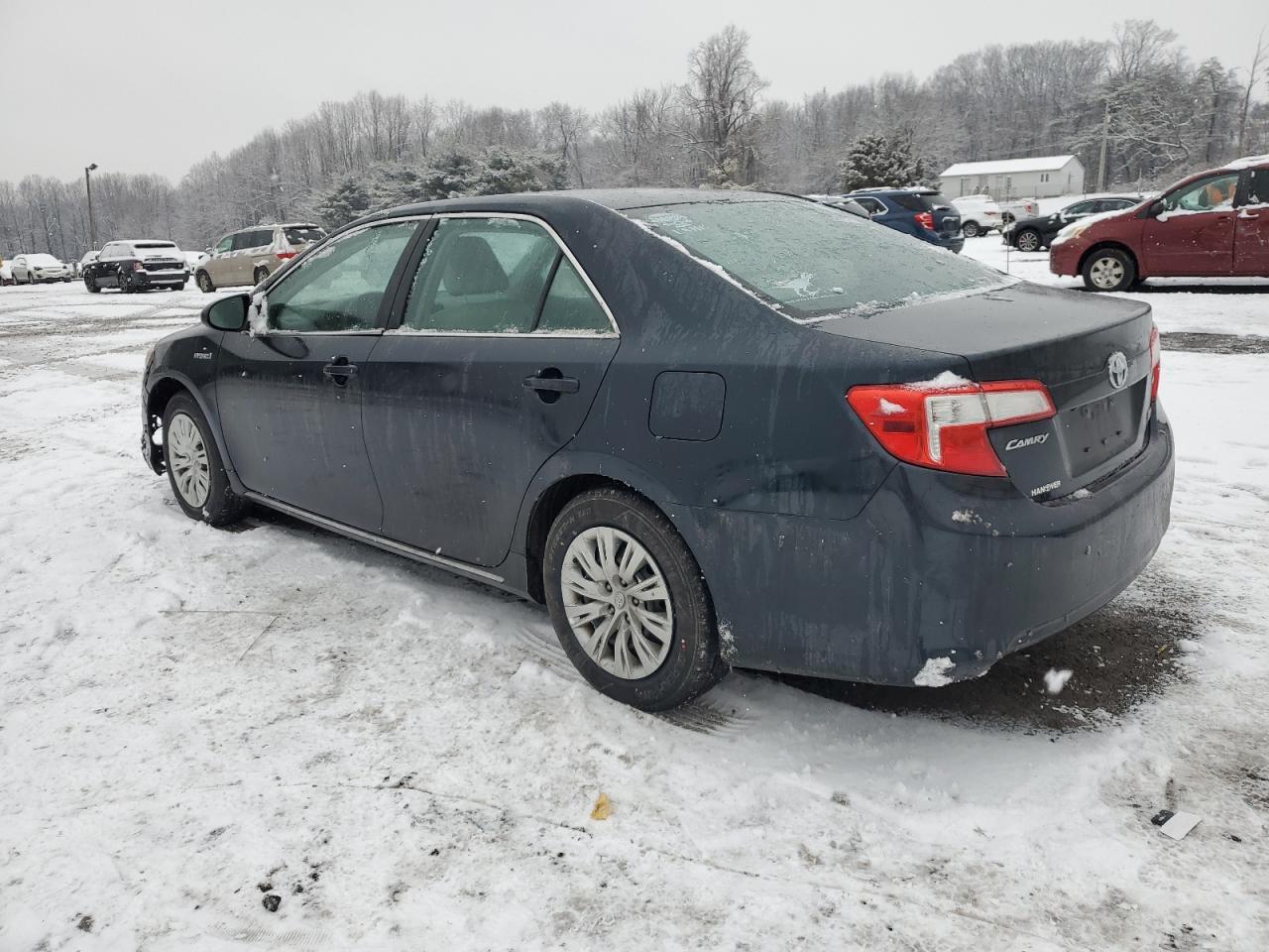 2014 Toyota Camry - Image 2