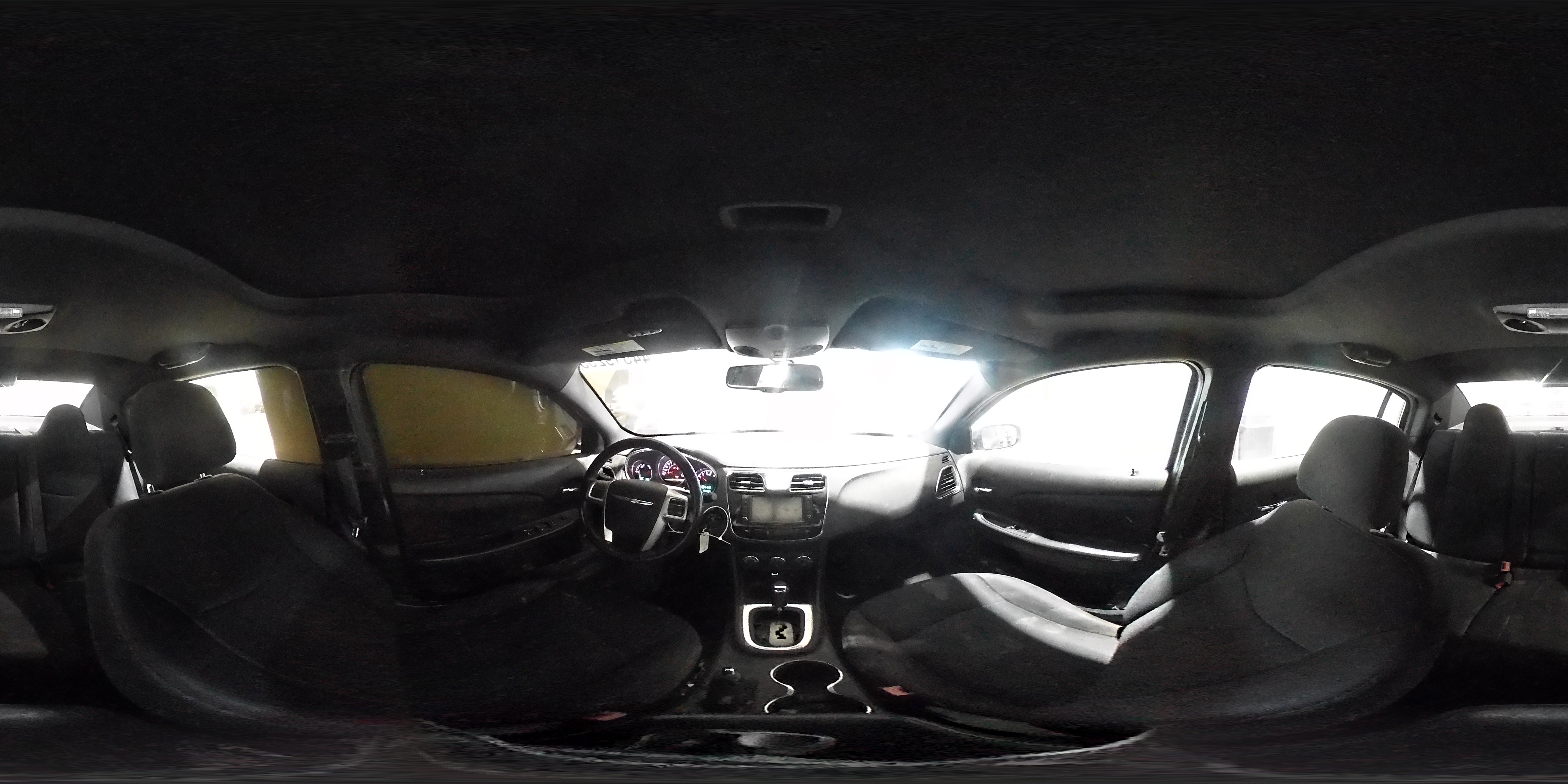 2013 Chrysler 200 - Image 14