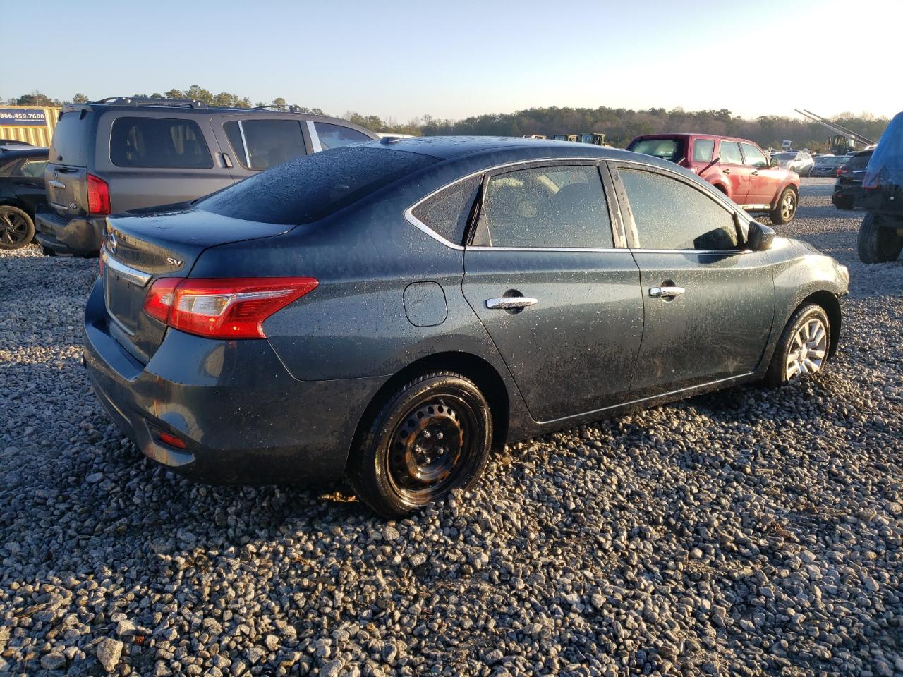 2016 Nissan Sentra - Image 3