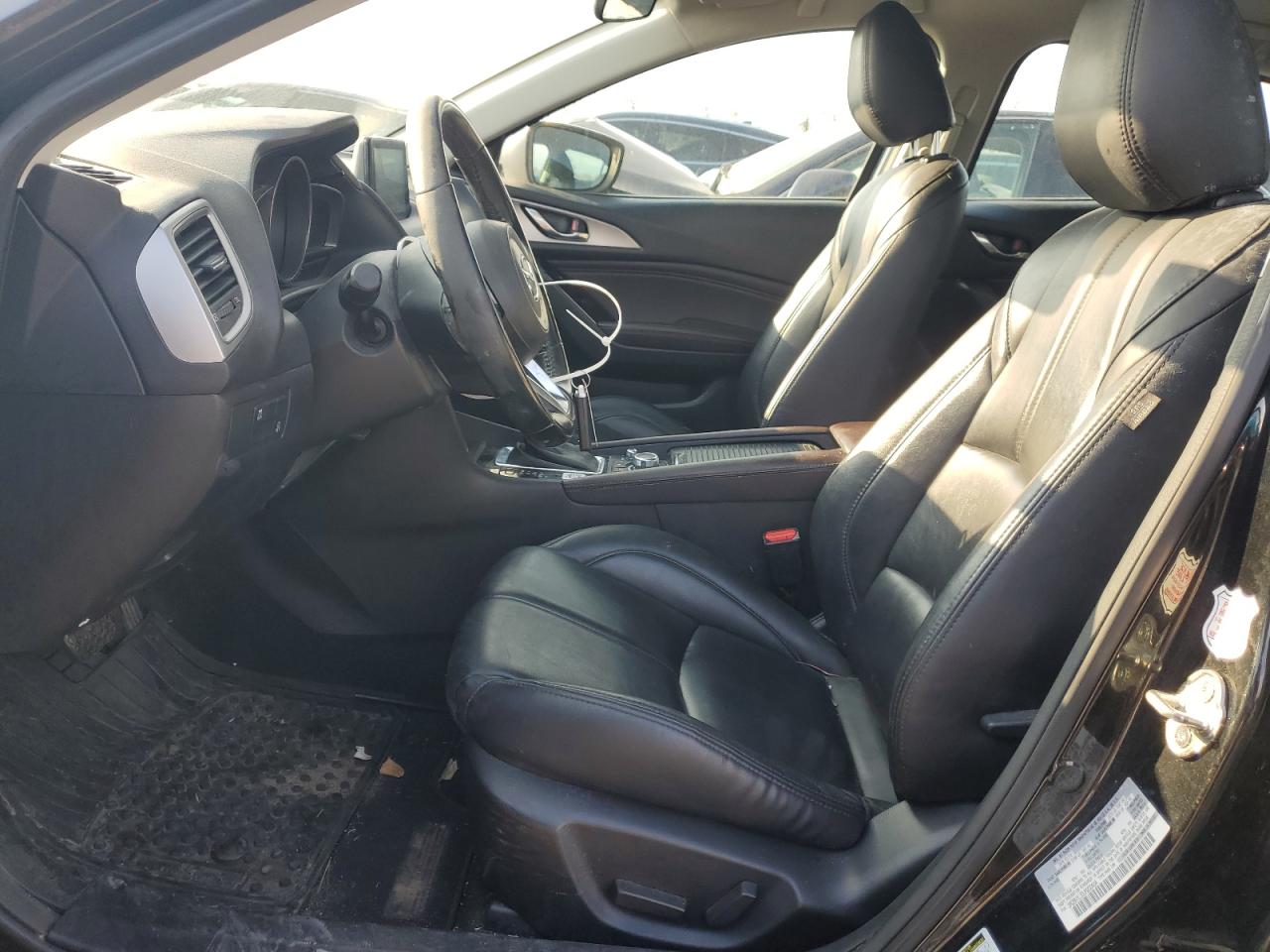 2018 Mazda 3 - Image 7