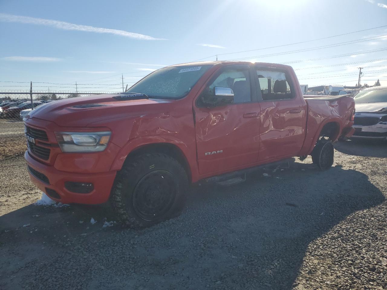 Eugene, OR에서 판매 중인 2019 Ram 1500 Laramie - Side
