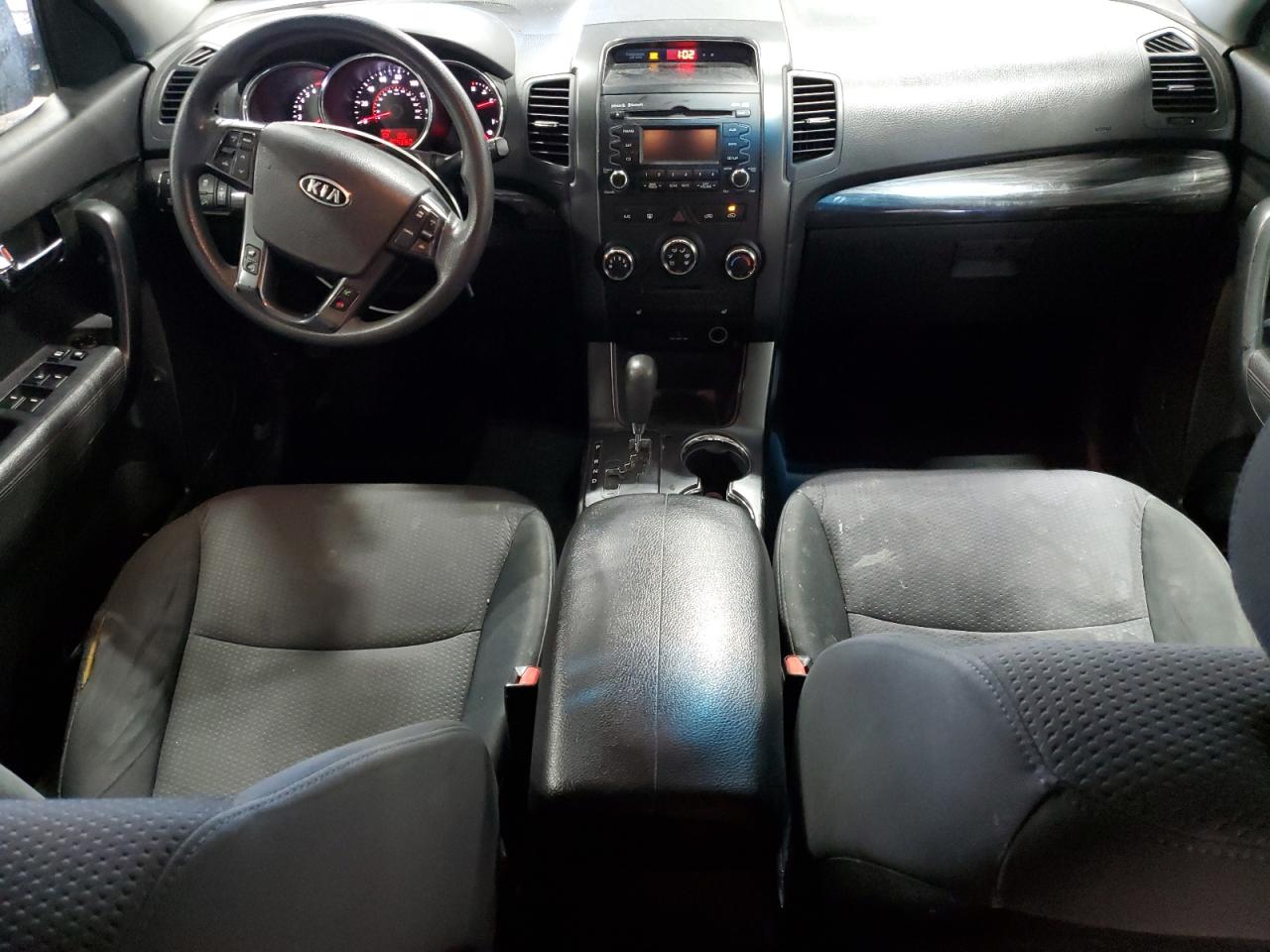 2011 Kia Sorento - Image 8