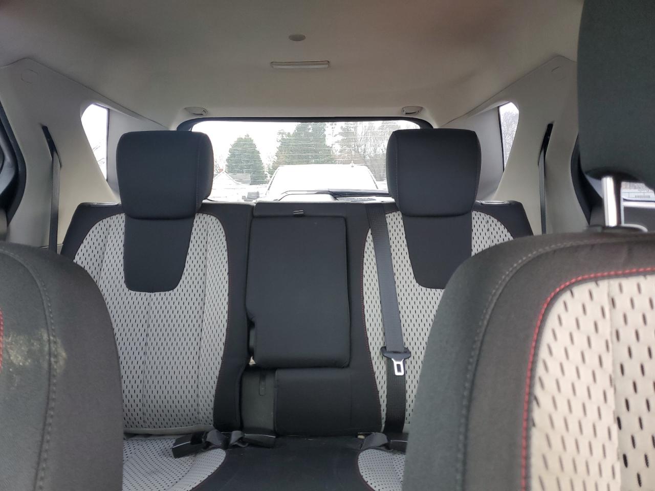 2011 Chevrolet Equinox - Image 10