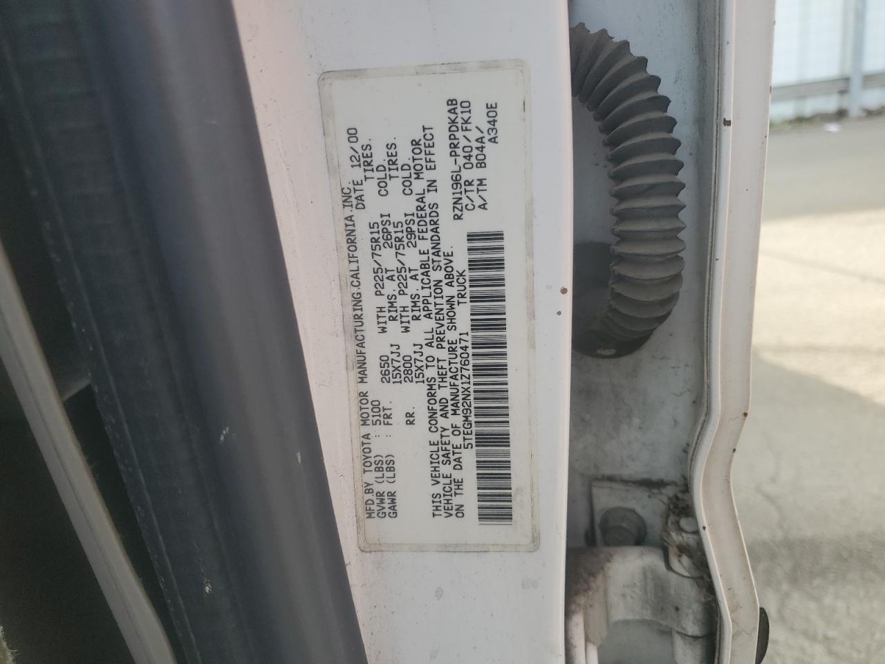 2001 Toyota Tacoma - Image 14