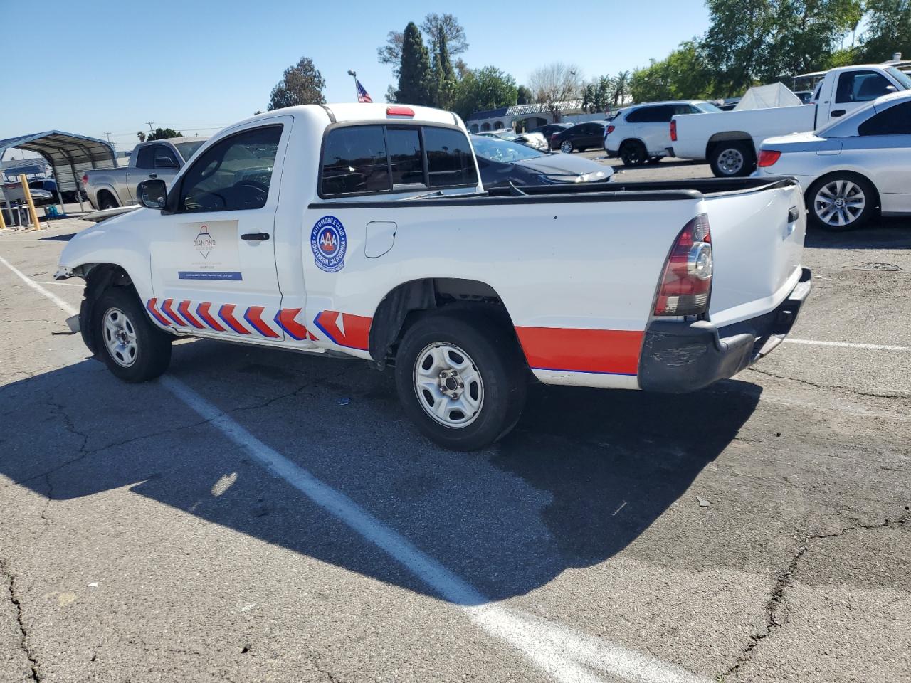 2010 Toyota Tacoma - Image 2