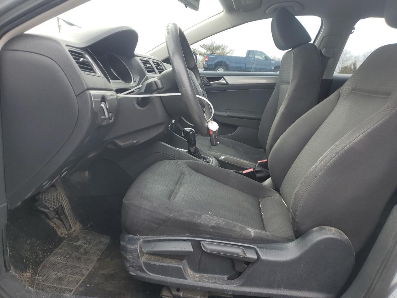 2016 Volkswagen Jetta - Image 7