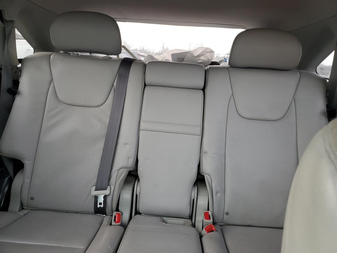2011 Lexus RX - Image 10