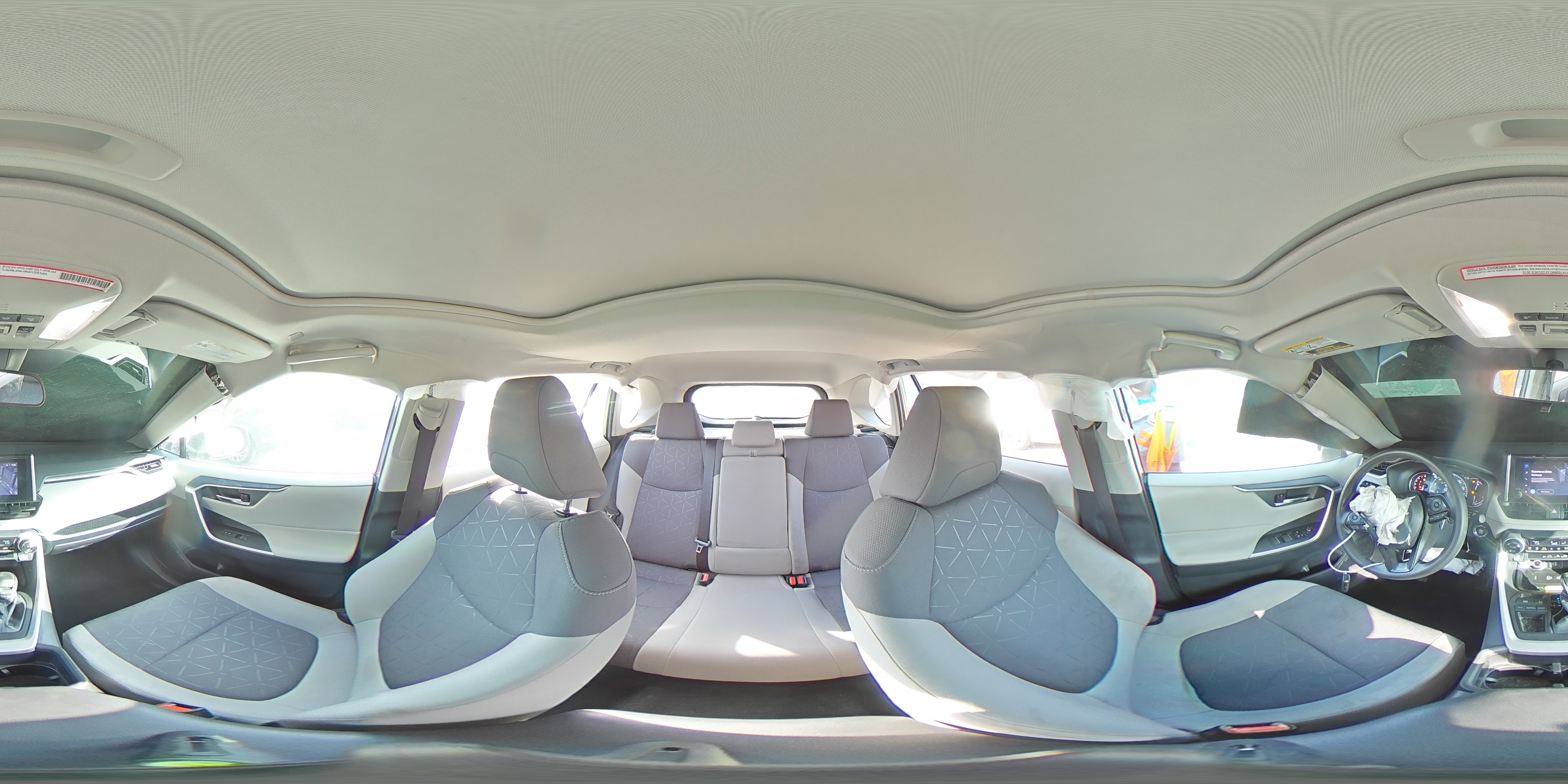 2024 Toyota RAV 4 - Image 14