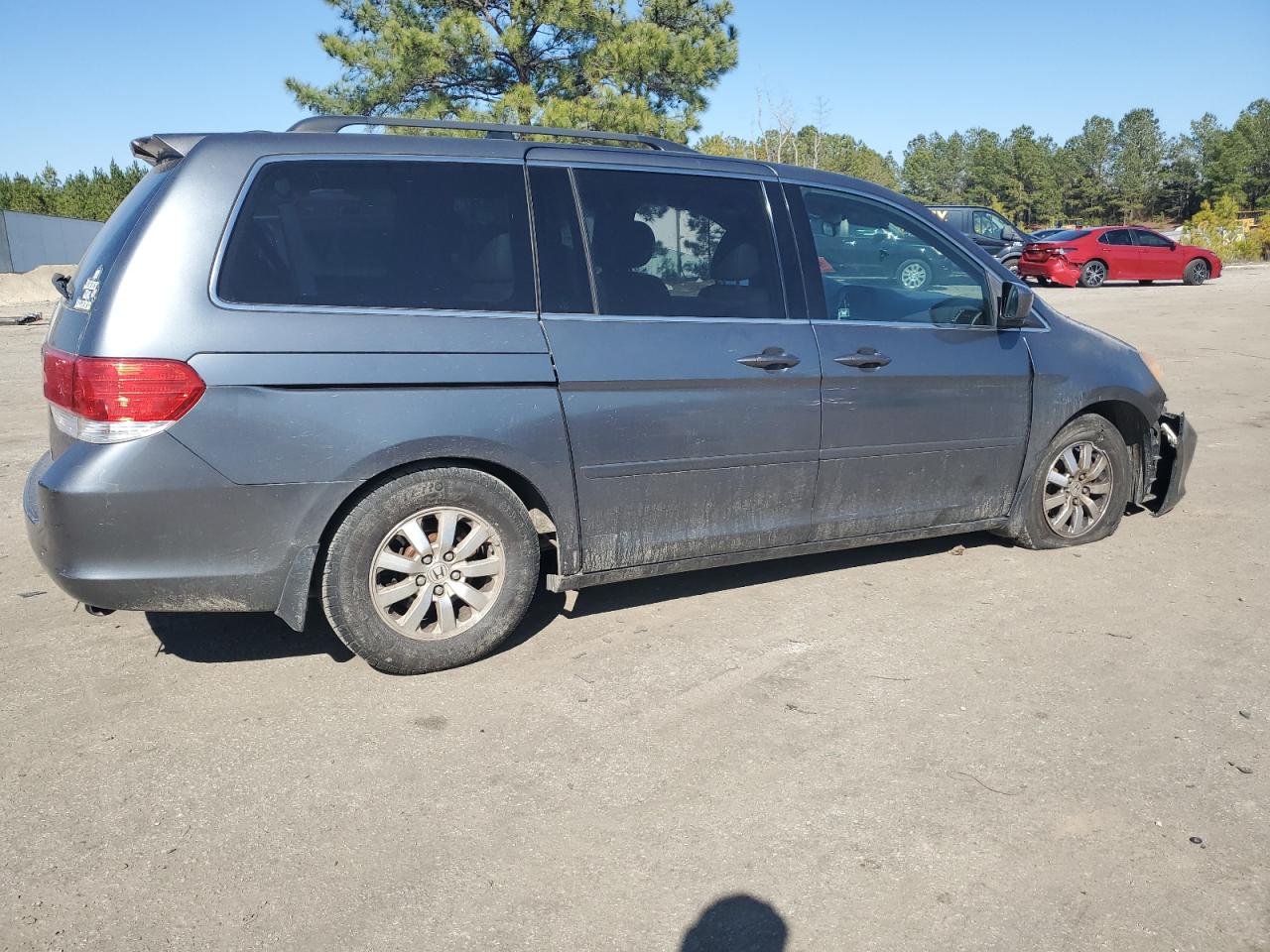 2010 Honda Odyssey - Image 3