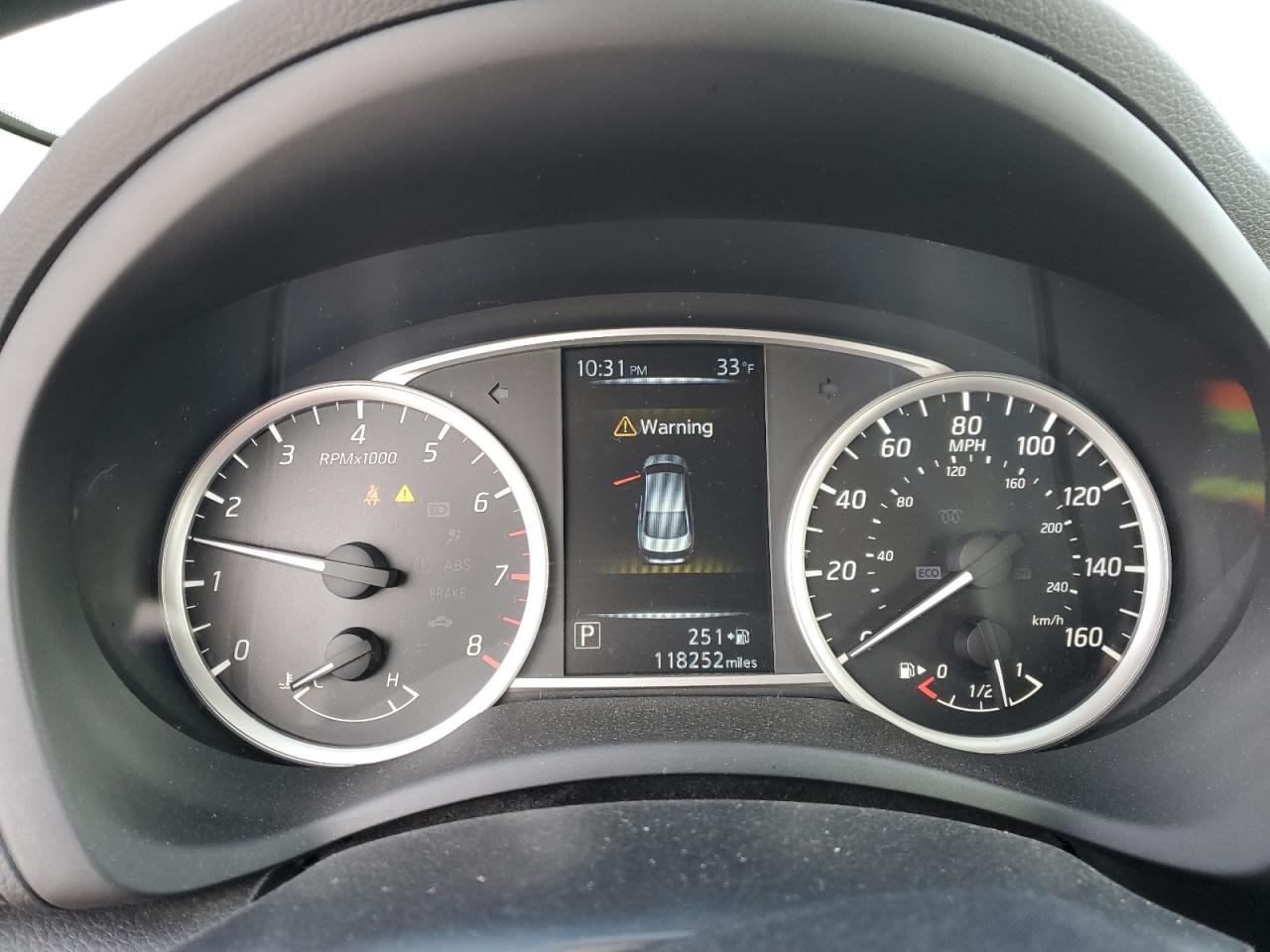 2016 Nissan Sentra - Image 9