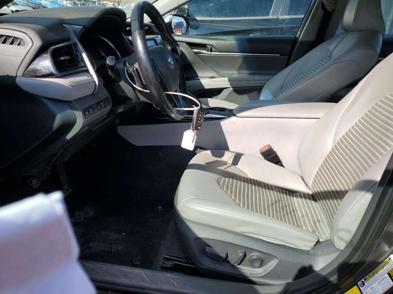 2020 Toyota Camry - Image 7