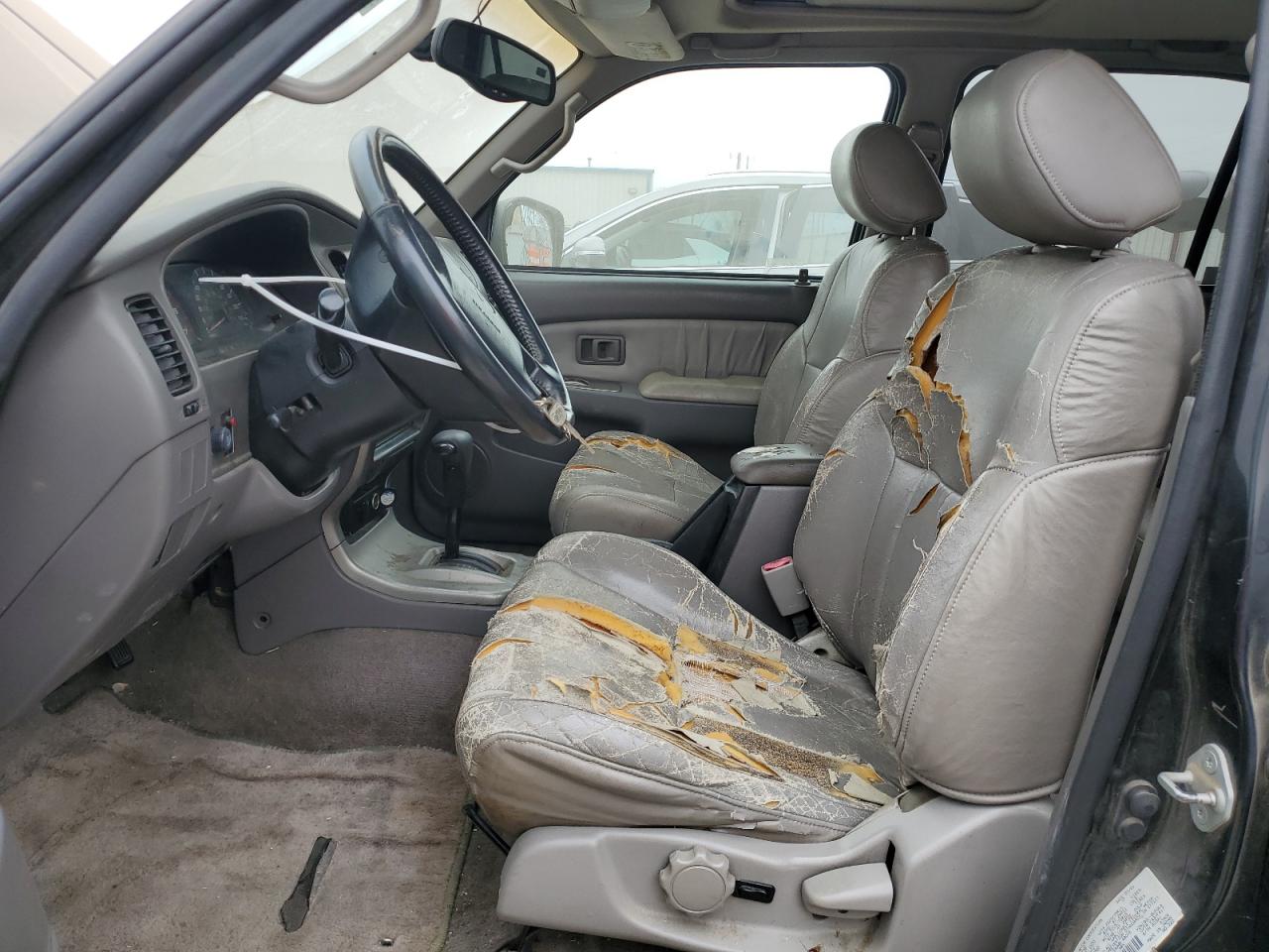 2001 Toyota 4Runner - Image 7
