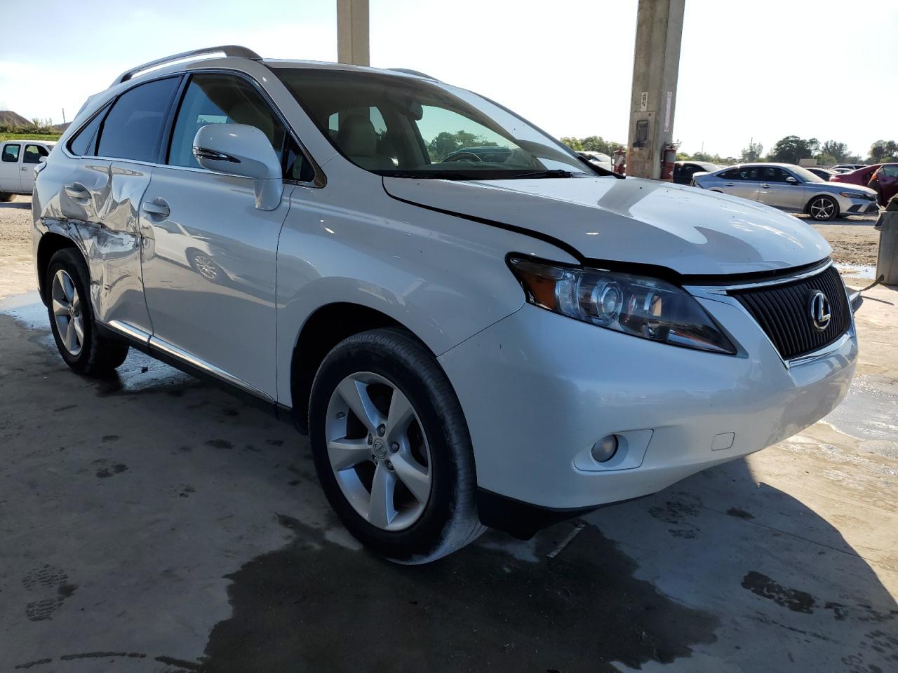 2011 Lexus RX - Image 4
