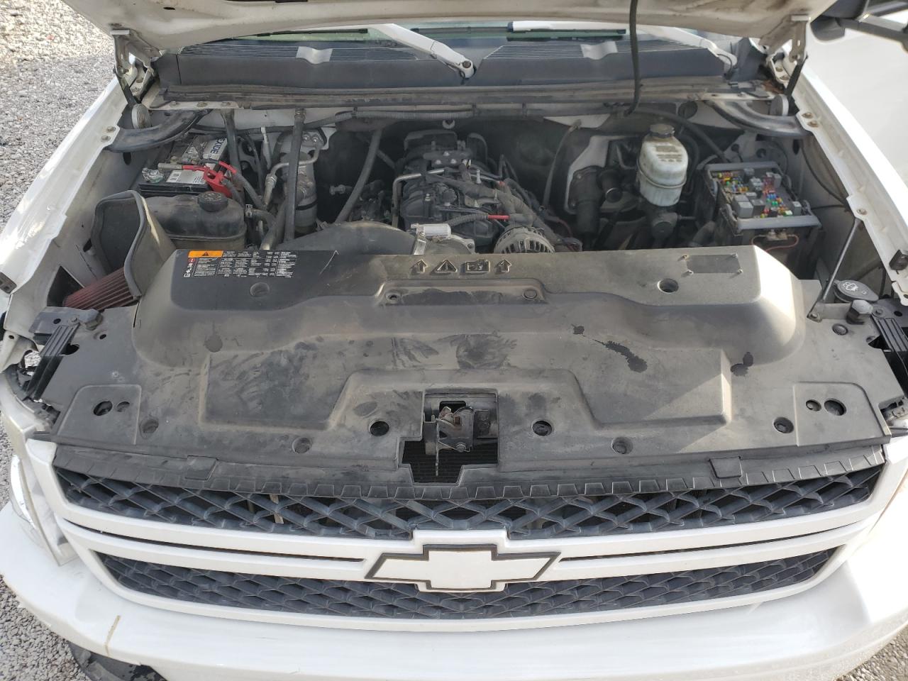 2011 Chevrolet Silverado - Image 11