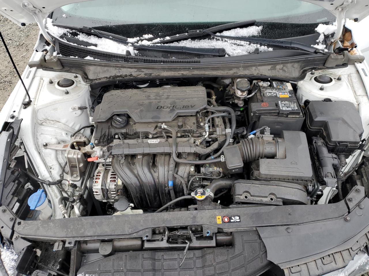 2021 Hyundai Elantra - Image 12