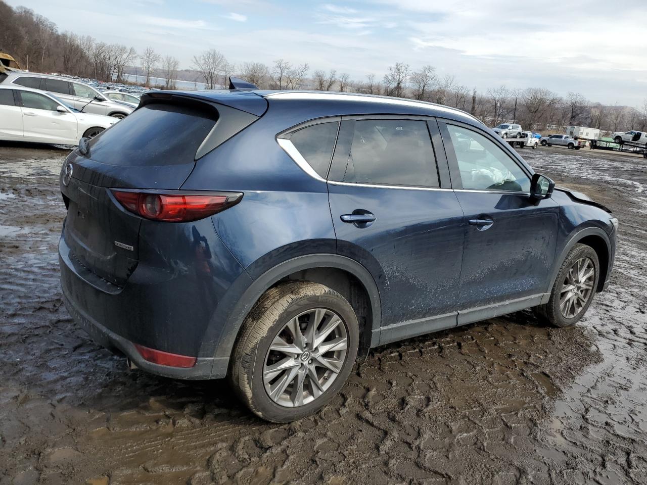 2020 Mazda CX-5 - Image 3