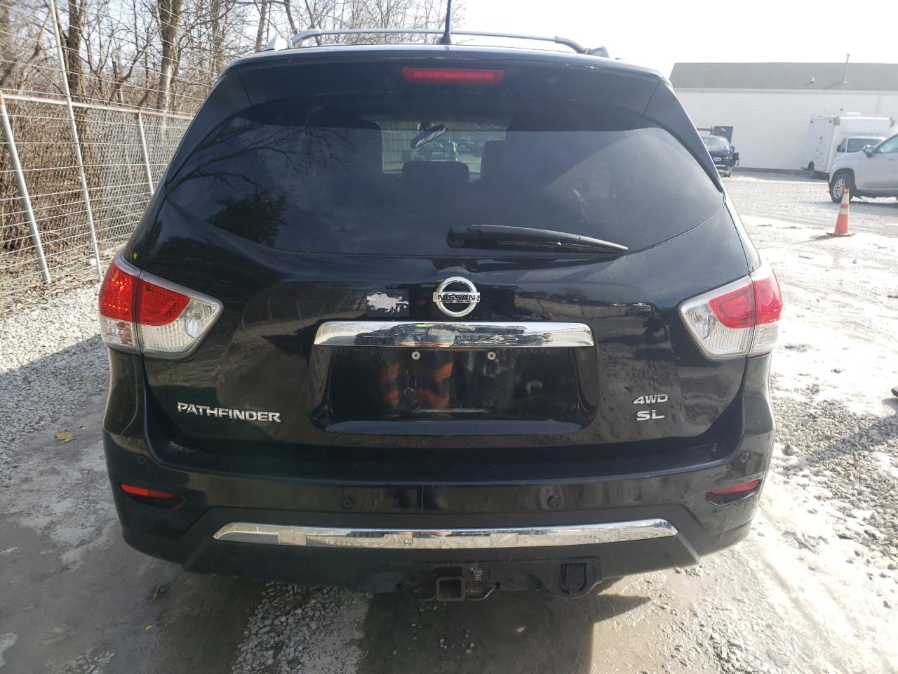 2013 Nissan Pathfinder - Image 6
