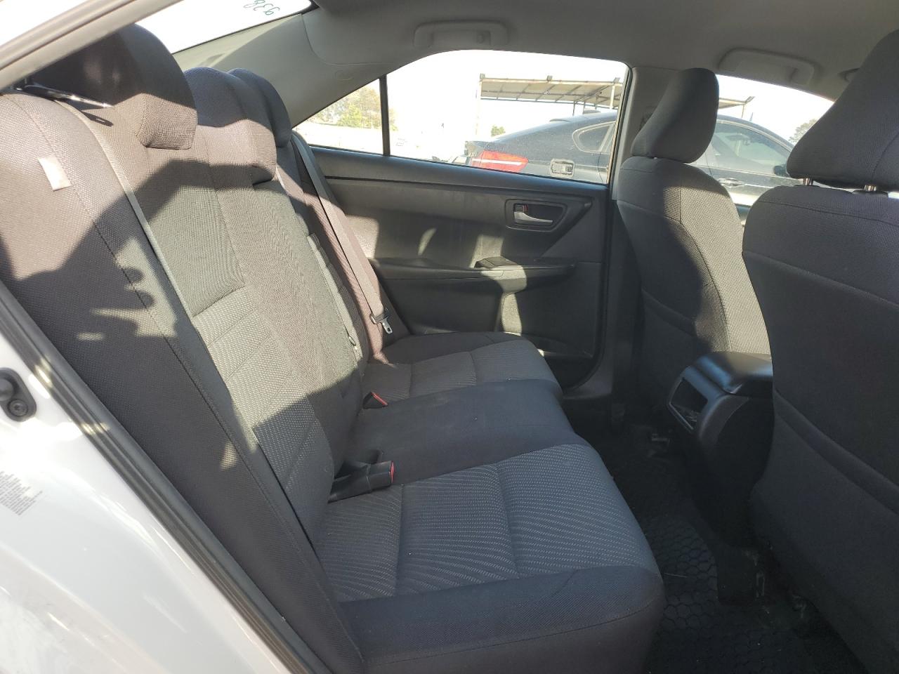 2015 Toyota Camry - Image 10